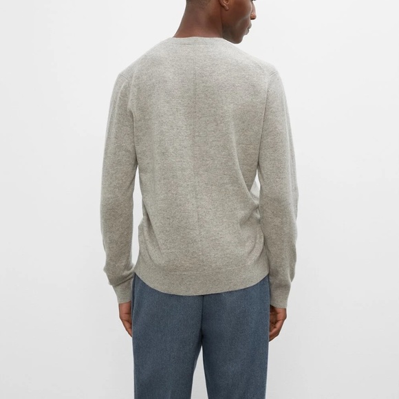 Signature Cashmere Crewneck Sweater- NewW/Tags- NEVER WORN- LIGHT PINK (SEE PIC) - Picture 2 of 6